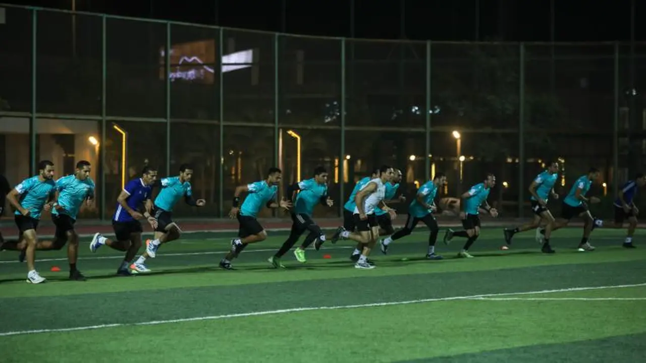 لأول مرة في الدوري الممتاز.. حكام يختبرون آلية الفواصل الزمنية 2025